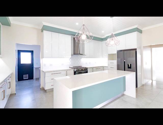 3 BEDROOM HOUSE FOR SALE IN ATLANTIC SANDS PRIVATE ESTATE